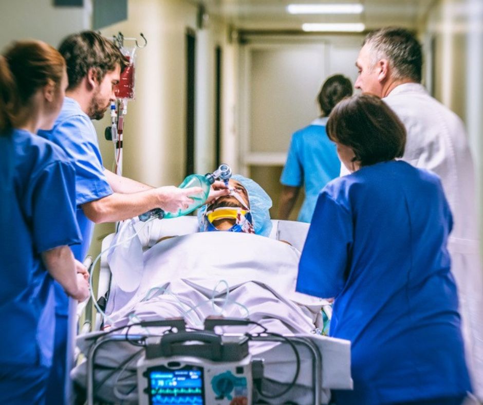 Geriatría, Atención Prehospitalaria, Enfermería, Primeros auxilios, RCP y DEA